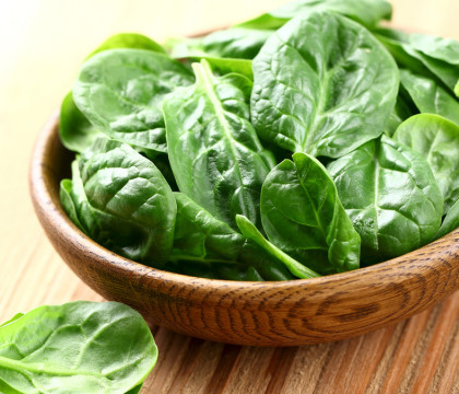 Spanacul, solutia impotriva unui stil de viata nesanatos. Reduce pofta de junk-food si dulciuri cu pana la 95% Spanacul, solutia impotriva unui stil de viata nesanatos. Reduce pofta de junk-food si dulciuri cu pana la 95%
