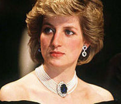 Un biograf al casei regale britanice sustine ca Printesa Diana ar fi amenintat-o cu asasini platiti pe rivala ei, Camilla Parker Bowles