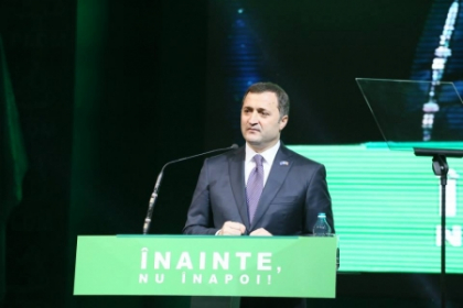 (P) " Inainte, nu inapoi". Vlad Filat, reales in functia de presedinte al PLDM