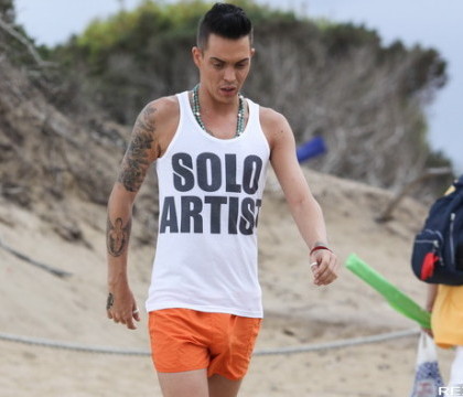 FOTO. Noua moda in randul spornosexualilor: daca l-am numi slip, am fi prea generosi. Cum arata acest barbat cand se dezbraca FOTO. Noua moda in randul spornosexualilor: daca l-am numi slip, am fi prea generosi. Cum arata acest barbat cand se dezbraca