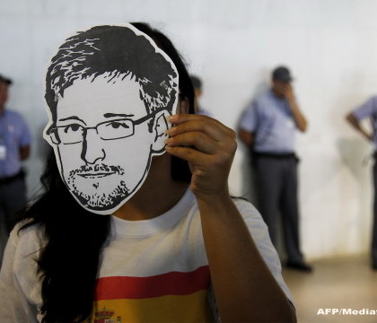Edward Snowden spune ca cele mai populare servicii online din lume sunt si cele mai ... periculoase. Care sunt alternativele