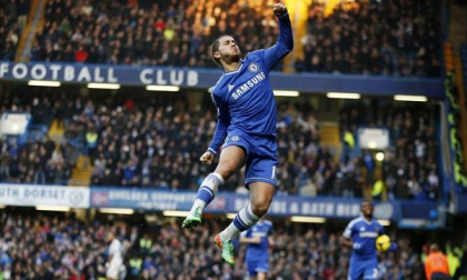 Liverpool a pierdut in derby-ul cu Chelsea. Elevii lui Mourinho sunt la doua puncte de primul loc Liverpool a pierdut in derby-ul cu Chelsea. Elevii lui Mourinho sunt la doua puncte de primul loc