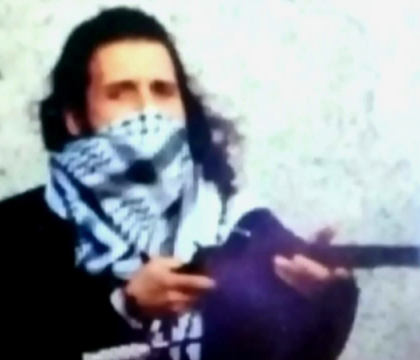 Autorul atacului terorist din Ottawa a actionat din motive "ideologice si politice". Dezvaluirile facute de mama acestuia Autorul atacului terorist din Ottawa a actionat din motive "ideologice si politice". Dezvaluirile facute de mama acestuia