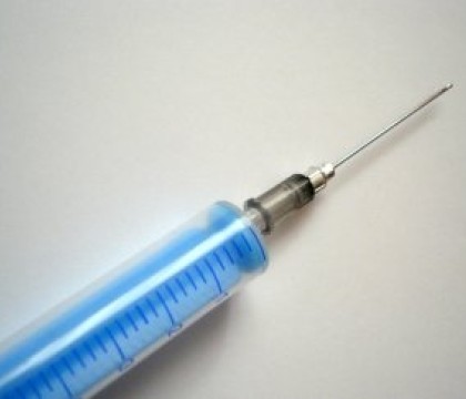 O injectie cu penicilina era sa-i aduca sfarsitul. O fetita din Marea Britanie a inceput sa ARDA pe interior