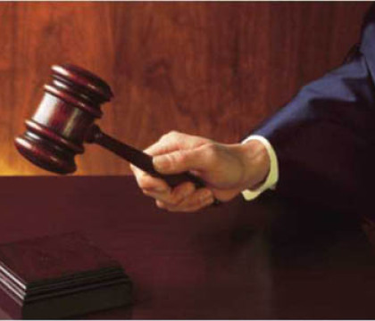 Premiera juridica in Marea Britanie. Povestea dramatica a femeii care a castigat in instanta dreptul de a-si UCIDE copilul