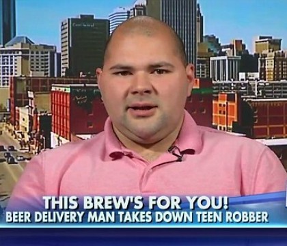 FOTO Primul model coupe de Logan: are 2 usi si multi cai putere. Vezi cum arata