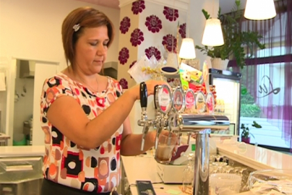 Pizza din mainile moldovenilor. Cum a reusit o moldoveanca sa deschida un restaurant in Italia Pizza din mainile moldovenilor. Cum a reusit o moldoveanca sa deschida un restaurant in Italia