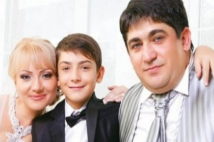 Nu pot imparti copilul. Noi acuzatii intre Corneliu Botgros si Adriana Ochisanu Nu pot imparti copilul. Noi acuzatii intre Corneliu Botgros si Adriana Ochisanu