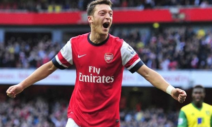 Arsenal a urcat din nou pe primul loc in Anglia. Fanii viseaza la un nou titlu dupa 10 ani Arsenal a urcat din nou pe primul loc in Anglia. Fanii viseaza la un nou titlu dupa 10 ani