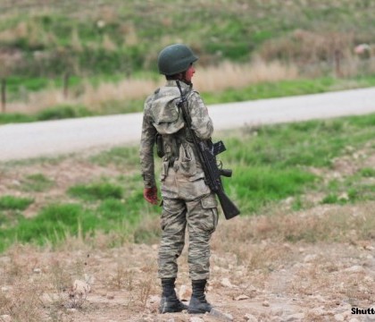 Tensiuni la granita dintre cele doua Corei. Militarii sud-coreeni tras focuri de avertisment la adresa celor nord-coreeni Tensiuni la granita dintre cele doua Corei. Militarii sud-coreeni tras focuri de avertisment la adresa celor nord-coreeni