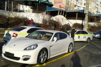 Ziarul National: " Patlagicarul" cu Porsche achita impozite DERIZORII la stat Ziarul National: " Patlagicarul" cu Porsche achita impozite DERIZORII la stat