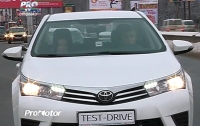 De ce 40 de milioane de oameni au ales aceasta masina? Test-drive cu noua generatie Toyota Corolla De ce 40 de milioane de oameni au ales aceasta masina? Test-drive cu noua generatie Toyota Corolla