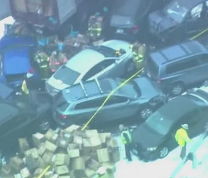 Accident in lant in SUA. Zeci de masini s-au ciocnit in New Hampshire din cauza ninsorii puternice Accident in lant in SUA. Zeci de masini s-au ciocnit in New Hampshire din cauza ninsorii puternice