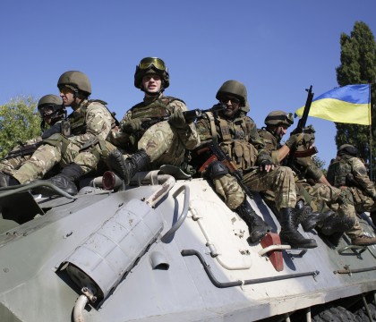 Accident foarte grav in Ucraina. 12 soldati au murit, in urma unei coliziuni intre un autobuz si vehicule militare Accident foarte grav in Ucraina. 12 soldati au murit, in urma unei coliziuni intre un autobuz si vehicule militare