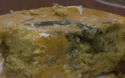 Si-a dorit un tort cu mere de ziua lui. Ce surpriza dezgustatoare a avut un barbat, la 96 de ani Si-a dorit un tort cu mere de ziua lui. Ce surpriza dezgustatoare a avut un barbat, la 96 de ani