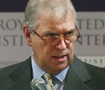 Printul Andrew a negat public acuzatiile potrivit carora ar fi intretinut relatii intime cu o minora Printul Andrew a negat public acuzatiile potrivit carora ar fi intretinut relatii intime cu o minora