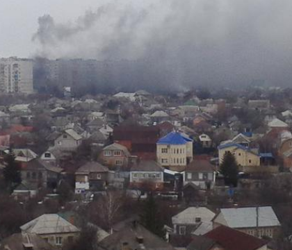 VIDEO. Criza in Ucraina. Criza in Ucraina. 20 de oameni au murit intr-un atac cu rachete GRAD care a vizat portul Mariupol VIDEO. Criza in Ucraina. Criza in Ucraina. 20 de oameni au murit intr-un atac cu rachete GRAD care a vizat portul Mariupol