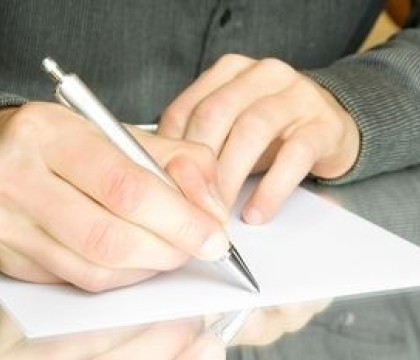 "Mi-a venit sa plang". Scrisoarea emotionanta pe care o mama din Marea Britanie a primit-o de la un strain "Mi-a venit sa plang". Scrisoarea emotionanta pe care o mama din Marea Britanie a primit-o de la un strain
