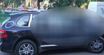 Ce a putut sa-i faca o femeie amantei iubitului ei cand a aflat ca o insala! Mesajul pe care i l-a scris pe Porsche