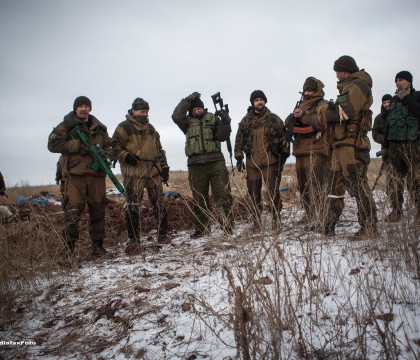 Criza in Ucraina. Petro Porosenko sugereaza UE sa trimita experti militari in estul Ucrainei
