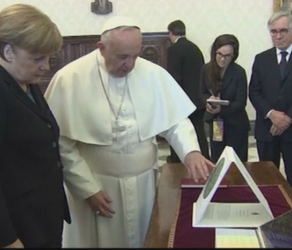 Papa Francisc a avut o intrevedere cu Angela Merkel. Care a fost subiectul principal al discutiilor