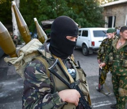 Criza in Ucraina. Petro Porosenko a prezentat un proiect de lege privind acordarea unui statut special zonelor rebele Criza in Ucraina. Petro Porosenko a prezentat un proiect de lege privind acordarea unui statut special zonelor rebele