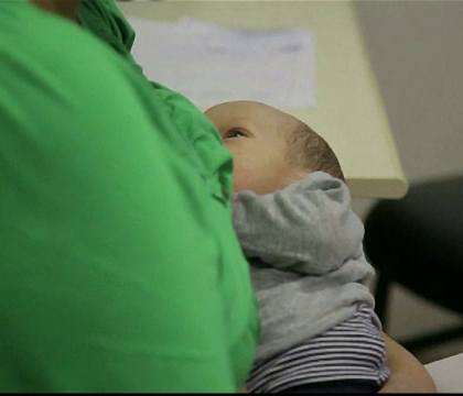 Bebelusii alaptati cel putin un an se dezvolta cu un IQ mai mare. Explicatia studiului unor cercetatori brazilieni Bebelusii alaptati cel putin un an se dezvolta cu un IQ mai mare. Explicatia studiului unor cercetatori brazilieni