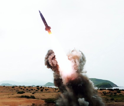 Coreea de Nord ameninta cu un razboi nuclear daca se va simti amenintata de Statele Unite: "Sumtem pregatiti" Coreea de Nord ameninta cu un razboi nuclear daca se va simti amenintata de Statele Unite: "Sumtem pregatiti"