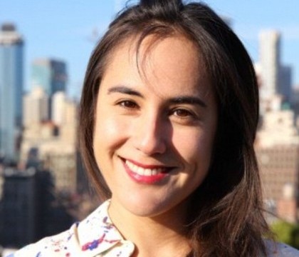 A renuntat la sampon si si-a spalat parul doar cu apa timp de 6 ANI. Rezultatul neasteptat al experimentului A renuntat la sampon si si-a spalat parul doar cu apa timp de 6 ANI. Rezultatul neasteptat al experimentului