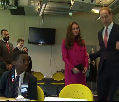 Ducesa de Cambridge nu a mai fost vazuta in public de aproape o luna. Cand va naste cel de-al doilea copil Ducesa de Cambridge nu a mai fost vazuta in public de aproape o luna. Cand va naste cel de-al doilea copil