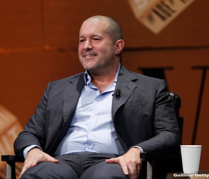 Gigantul Apple a inventat o functie noua doar pentru el. Cine este noul Chief Design Officer al companiei