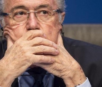 New York Times: Sepp Blatter e investigat de FBI. Presa americana a facut dezvaluirea dupa ce seful FIFA si-a anuntat demisia New York Times: Sepp Blatter e investigat de FBI. Presa americana a facut dezvaluirea dupa ce seful FIFA si-a anuntat demisia