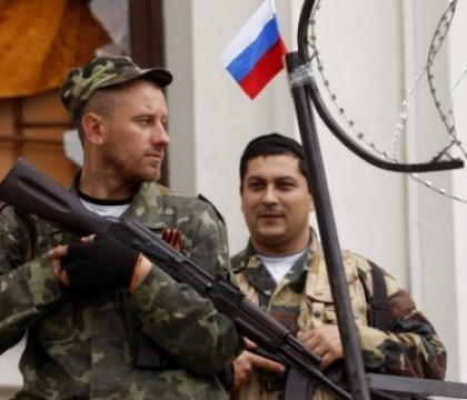 Kiev: In Donbas lupta 42.000 de rebeli si rusi, cu 500 de tancuri, echivalentul fortelor armate ale unei tari europene medii Kiev: In Donbas lupta 42.000 de rebeli si rusi, cu 500 de tancuri, echivalentul fortelor armate ale unei tari europene medii