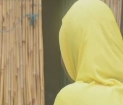Drama unei tinere capturate de Boko Haram, acum insarcinata cu unul dintre rapitori: "Oamenii din sat ma vor moarta" - VIDEO Drama unei tinere capturate de Boko Haram, acum insarcinata cu unul dintre rapitori: "Oamenii din sat ma vor moarta" - VIDEO