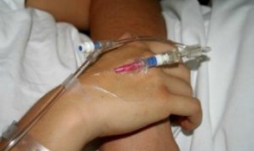 Patru eleve de la o scoala profesionala din capitala au ajuns la spital dupa ce s-ar fi intoxicat cu o substanta necunoscuta: doua dintre ele, internate la reanimare Patru eleve de la o scoala profesionala din capitala au ajuns la spital dupa ce s-ar fi intoxicat cu o substanta necunoscuta: doua dintre ele, internate la reanimare
