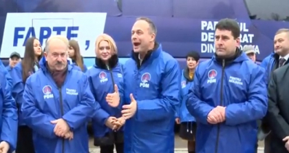 "La Orhei va fi ca in toata Moldova." O spun democratii, care au ajuns astazi acolo. Sergiu Sirbu: "il vom bate pe Sor" - VIDEO "La Orhei va fi ca in toata Moldova." O spun democratii, care au ajuns astazi acolo. Sergiu Sirbu: "il vom bate pe Sor" - VIDEO