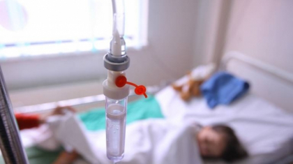 O fetita de 9 ani din Soldanesti, in stare GRAVA la spital: A fost oparita cu apa clocotita O fetita de 9 ani din Soldanesti, in stare GRAVA la spital: A fost oparita cu apa clocotita