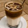 Cafea rece ca gheata. 5 idei cu care sa-ti incepi zilele de vara