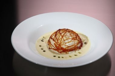 Reteta Andreea Moldovan: Ile flottante cu mousse de ciocolata Reteta Andreea Moldovan: Ile flottante cu mousse de ciocolata