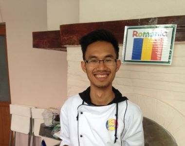 Concurentii &ldquo;MasterChef&rdquo; se impart intre cursuri, joburi noi si evenimente culinare