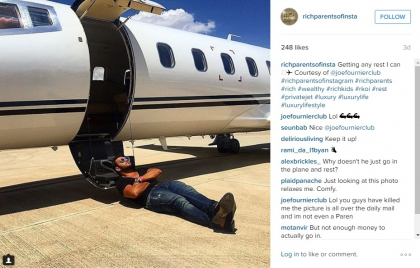 Viata luxoasa si aroganta a parintilor bogati de pe Instagram: "Astazi, m-am gandit sa mananc niste mancare de tarani" Viata luxoasa si aroganta a parintilor bogati de pe Instagram: "Astazi, m-am gandit sa mananc niste mancare de tarani"