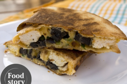 Quesadillas cu pui Quesadillas cu pui