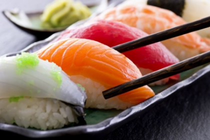 Cum sa mananci sushi ca un profesionist Cum sa mananci sushi ca un profesionist
