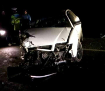 Accident grav in Sibiu, dupa ce o masina a intrat cu viteza pe contrasens. Patru persoane, duse in stare grava la spital Accident grav in Sibiu, dupa ce o masina a intrat cu viteza pe contrasens. Patru persoane, duse in stare grava la spital