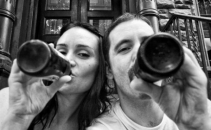 "Am iubit totul". A surprins propria lor drama in fotografii, dupa ce sotia a aflat ca are cancer "Am iubit totul". A surprins propria lor drama in fotografii, dupa ce sotia a aflat ca are cancer