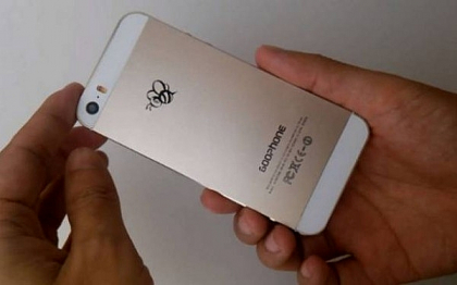 Cum arata copia din China de 145 de euro a lui iPhone 5S