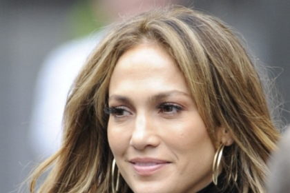 Un medic specialist a atacat-o pe Jennifer Lopez pe Twitter. Reactia imediata a vedetei Un medic specialist a atacat-o pe Jennifer Lopez pe Twitter. Reactia imediata a vedetei
