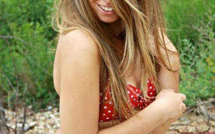 Britanica de 17 ani care nu poate avea copii si nu poate face sex din cauza ca n-are vagin. FOTO Britanica de 17 ani care nu poate avea copii si nu poate face sex din cauza ca n-are vagin. FOTO