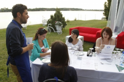 Don Baxter, Pacha Man si Alex Dima, la cutite la “MasterChef – Proba celebritatii” Don Baxter, Pacha Man si Alex Dima, la cutite la “MasterChef – Proba celebritatii”