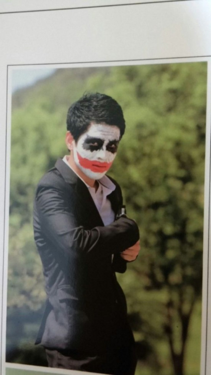 Elevii unui liceu din Coreea de Sud au avut dreptul de a avea fotografii personalizate in albumul scolar. Cum arata pozele Elevii unui liceu din Coreea de Sud au avut dreptul de a avea fotografii personalizate in albumul scolar. Cum arata pozele